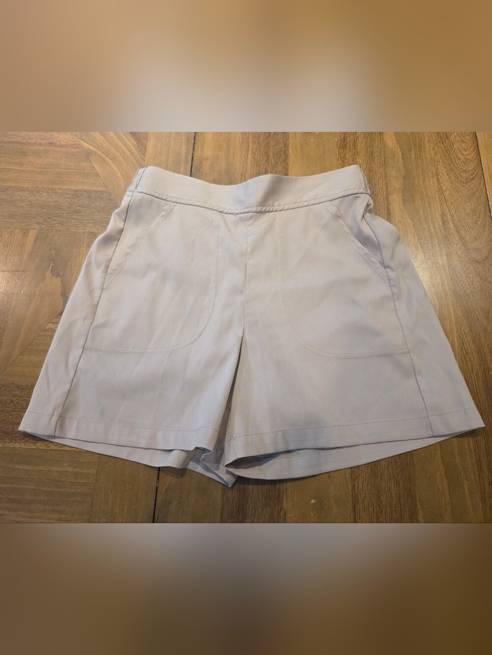 Max Studio Tan Pull-on Chino Shorts Sz Small Elastic Waistband 4" Inseam